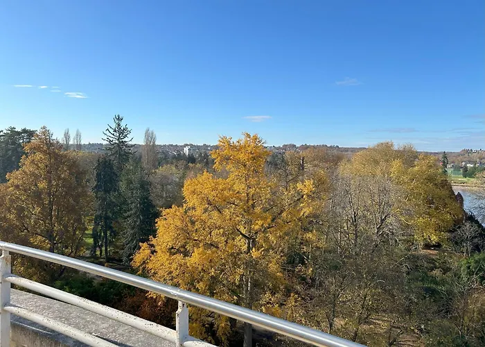 Celestins Thermal & By Vy